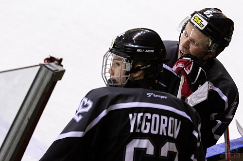 Надо добавить в большинстве и меньшинстве