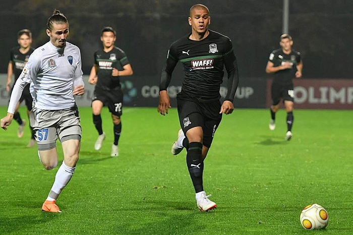 «Тюмень» в зоне вылета, а экс-сибиряки забивали в туре