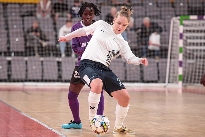 Игрок женской мини-футбольной команды МосПолитех Ирина Денищиц: «Надеюсь, Тюмень подхватит от Екатеринбурга тенденцию принимать у себя масштабные спортивные фестивали»