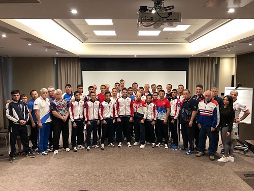 Первый состав сборной России одолел кубинцев