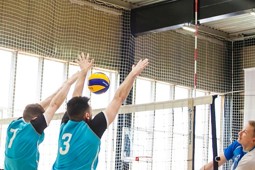 Нефтяники сломили сопротивление газовиков