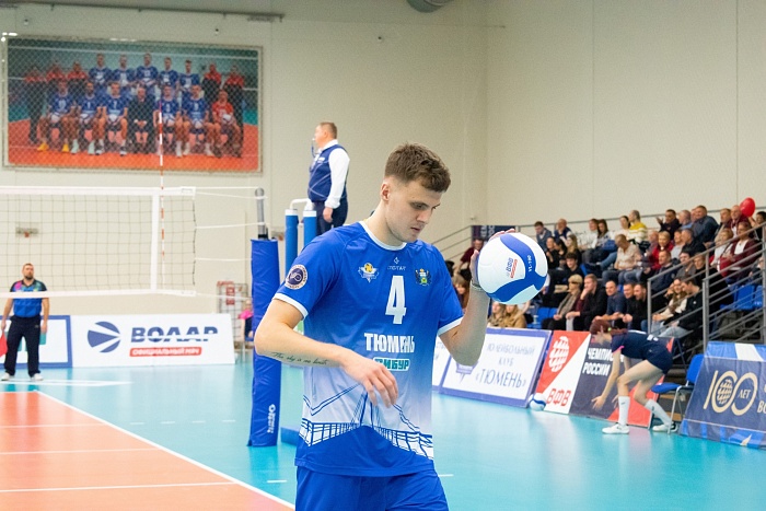 Связующий волейбольного клуба «Тюмень» Антон Аношко: «Я никогда не откажусь от маминых щей и крабового салата»