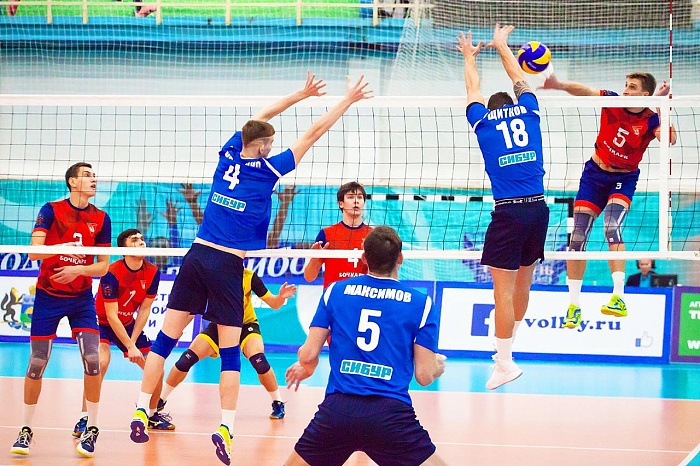 Тюменцы отправились в Барнаул