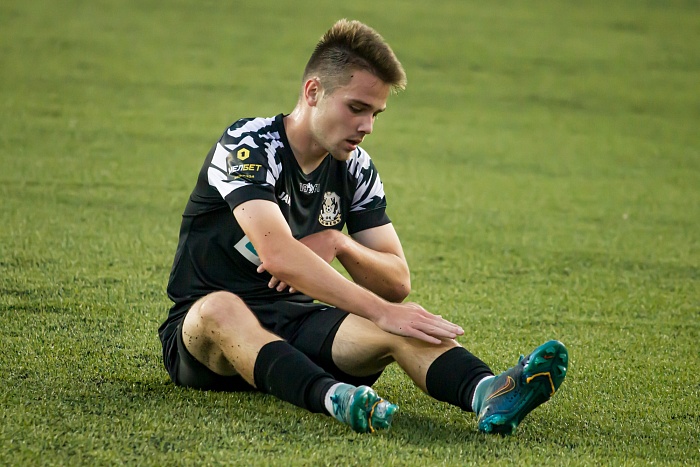 Полузащитник ФК «Тюмень» Виталий Шитов: «Никаких конкретных предложений мне не поступало, поэтому на данный момент я остаюсь в клубе»