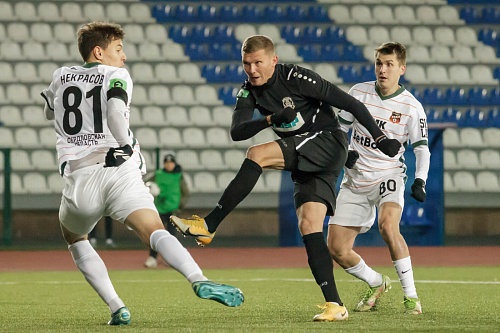 Штрафной на последних минутах лишил футбольный клуб «Тюмень» победы