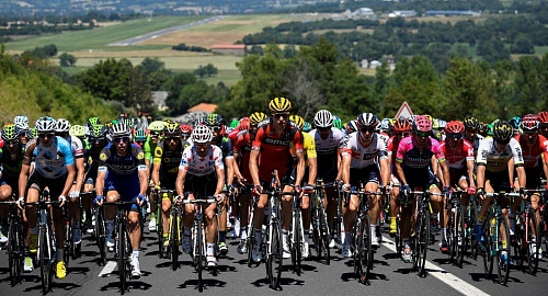 Выиграли призы в крымской многодневке