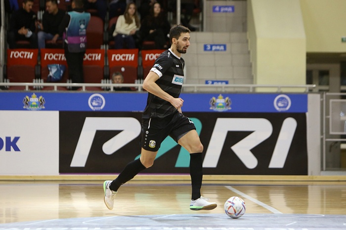 Чемпионат России по мини-футболу среди клубов PARI-Суперлиги. МФК «Тюмень» - МФК «Ухта» – 6:3 и 6:0