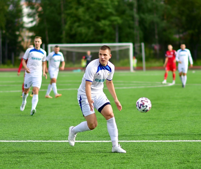 Футболисты «Тюмени-2» и тобольский «Тобол» уступили в гостях