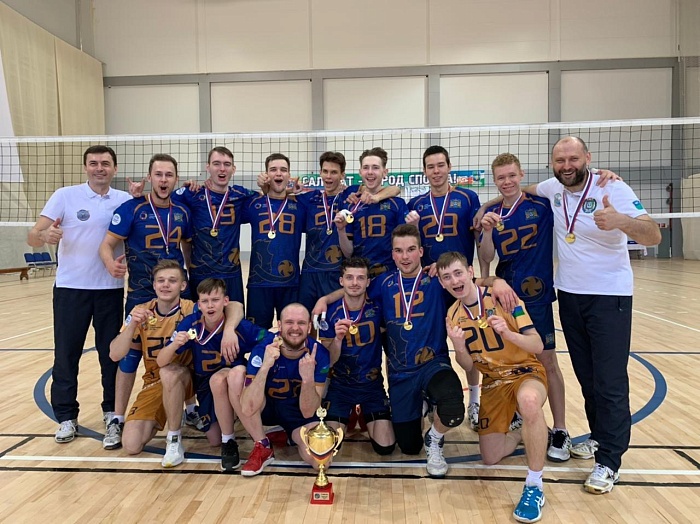 Всех победили в трех партиях