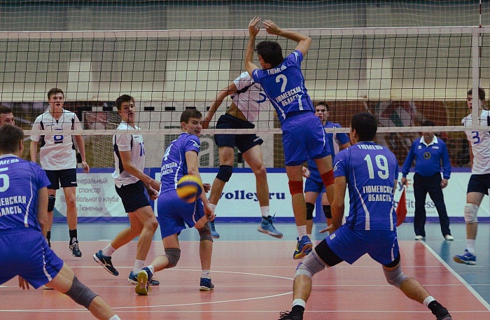 «Тюмень» одолела югорчан, Максимов дебютировал в новой команде