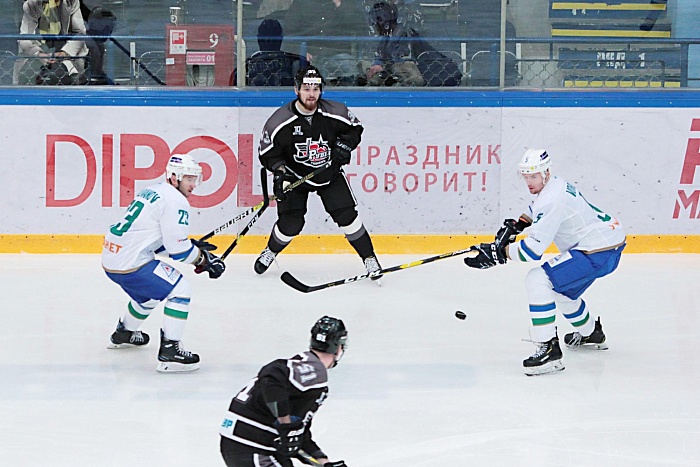 «Рубин» подписал защитника Никиту Воронина!