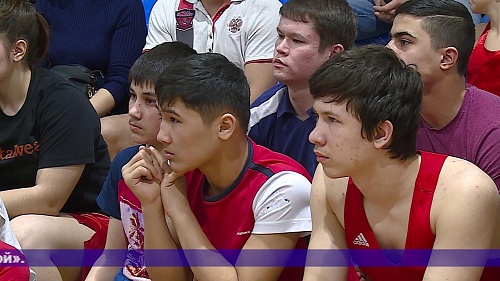 ТНТ. 14 марта