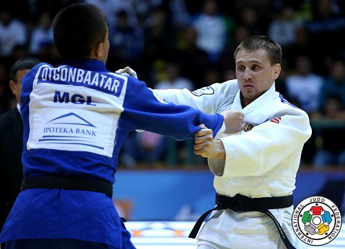 Студенты погрузятся в борцовские страсти