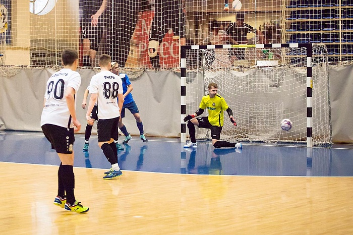 Домостроители огорчили «Прибой»