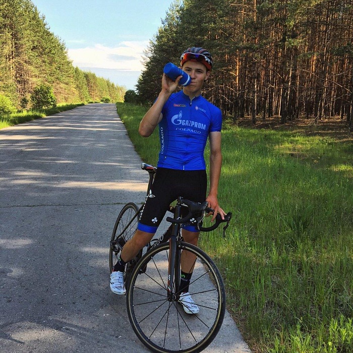 Петр Рикунов: «В ходе гонки соперничали с ветром»