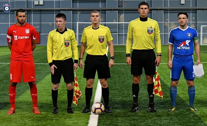 Хозяева добили «Магнитку» под занавес матча