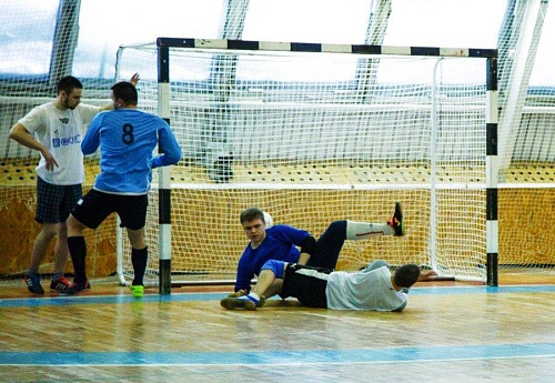 Бомбардир ушел в отрыв