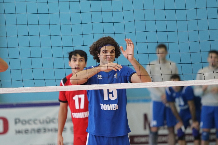 Фиалковский подает и забивает…