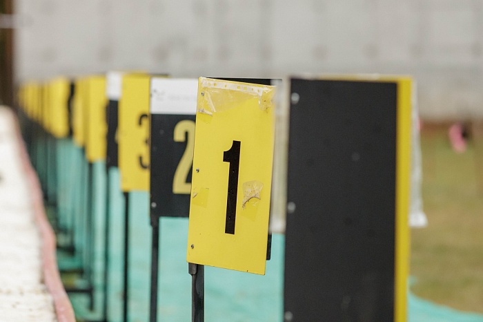 Биатлонисты из России и Казахстана тренируются в «Жемчужине Сибири»