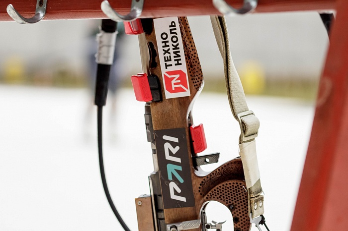 Биатлонисты из России и Казахстана тренируются в «Жемчужине Сибири»