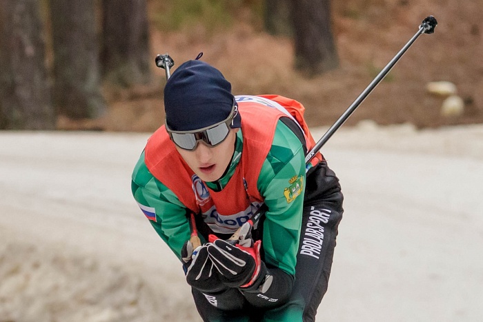 Биатлонисты из России и Казахстана тренируются в «Жемчужине Сибири»