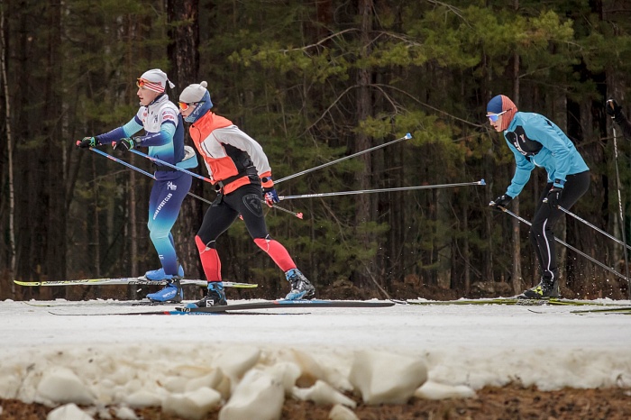 Биатлонисты из России и Казахстана тренируются в «Жемчужине Сибири»