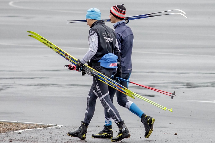 Биатлонисты из России и Казахстана тренируются в «Жемчужине Сибири»