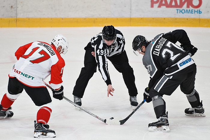 «Нефтяник» делает ставку на проверенных игроков