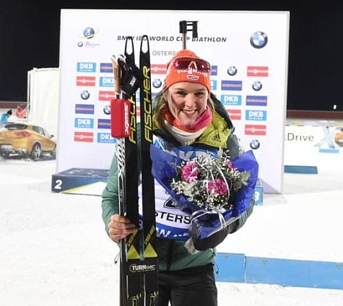 Бывшая лыжница стала чемпионкой мира по биатлону, Старых - 45-я...