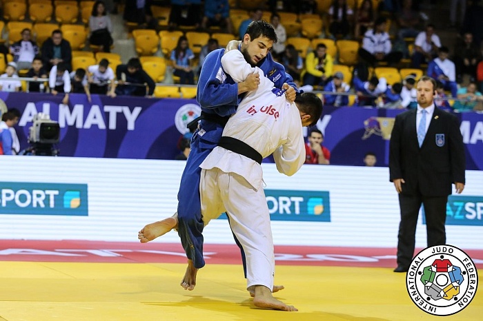 Джавад Гусейнов: «Удивило, что в Алматы за меня болел весь зал»