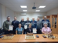 В Казанском победили опытные шахматисты