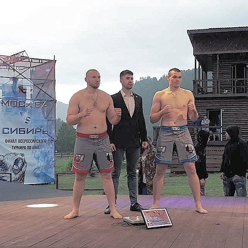 Иван Романов сломил московского бойца