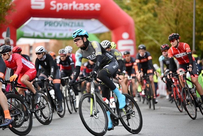 Мчались от Эмсдеттена до Мюнстера