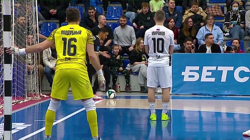 Обзор напряжённого матча БЕТСИТИ Суперлиги: "Тюмень" - "Кристалл" - 4:3