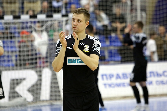 Игрок мини-футбольного клуба «Тюмень» Андрей Соколов: «Сравнение с Андреа Пирло приятно, но лучше я буду самим собой»