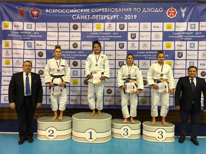 В Санкт-Петербурге пробилась в Красноярск