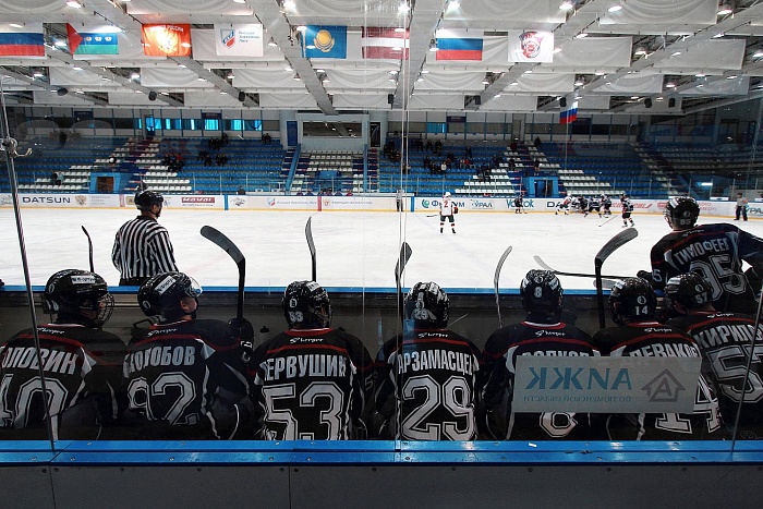 Тюменцы столкнутся на льду с «Магниткой»