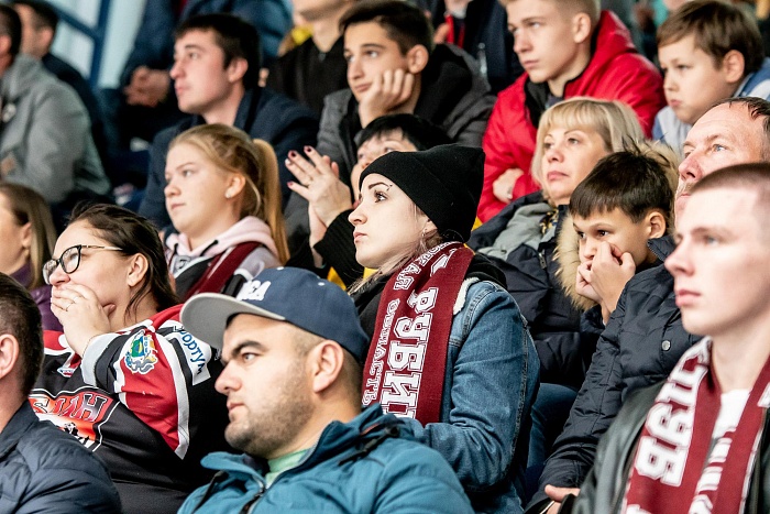 Чемпионат ВХЛ. ХК Рубин - Сарыарка