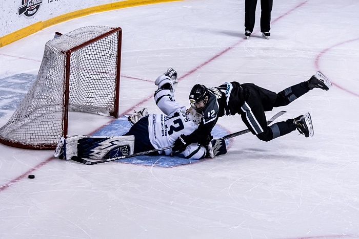 «Тюменский Легион» уступил в дерби по буллитам (ВИДЕОТРАНСЛЯЦИЯ, ЛУЧШИЕ МОМЕНТЫ)