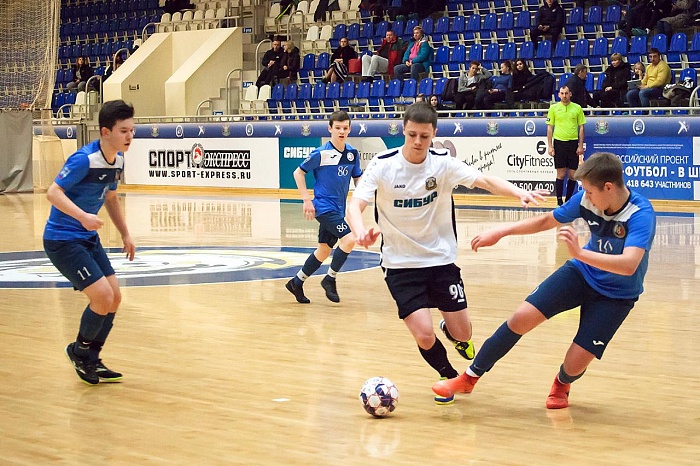 Армейцы завалили банкиров…