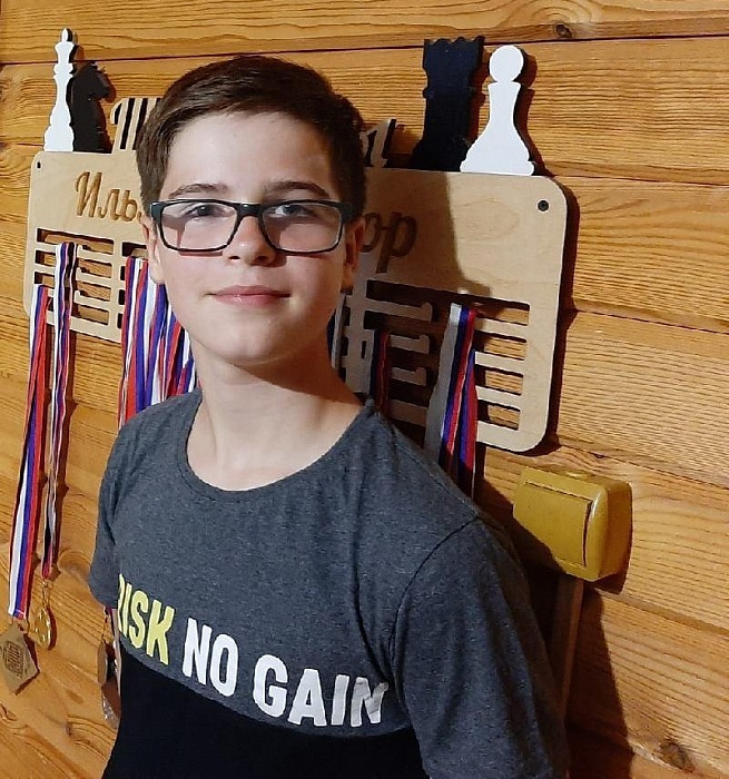 Июньский трофей выиграл шахматист из Боровского