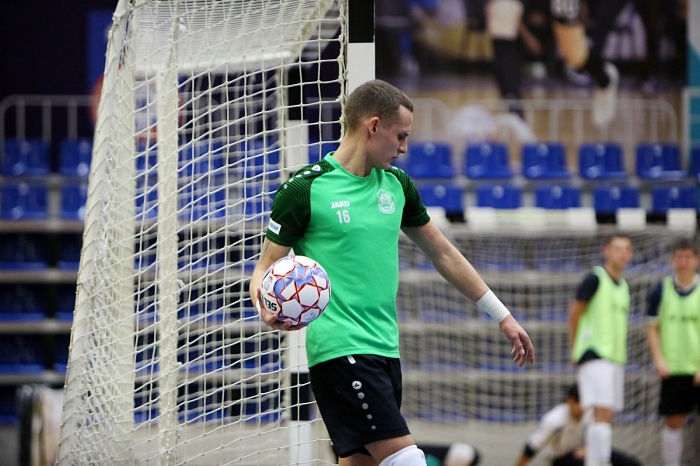 Товарищеский матч между мини-футбольным клубом «Тюмень» и командой «Тюмень-дубль»