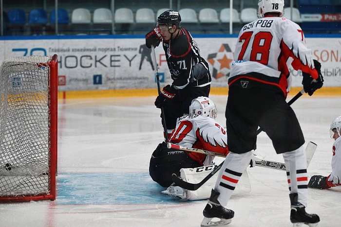 Фото Владимира ОГНЁВА