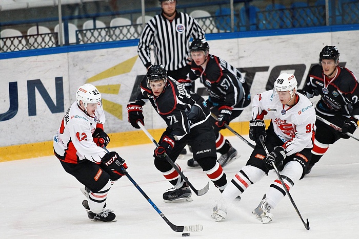 Фото Владимира ОГНЁВА