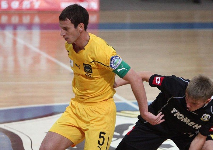 Капитан ушел из «Дины»