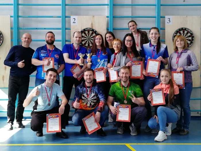 Бакшаев и Александрова выиграли «Дартс Лигу»