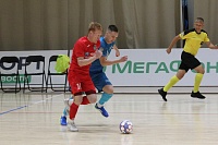 Виерь и Брызгалин дебютировали за кемеровский клуб