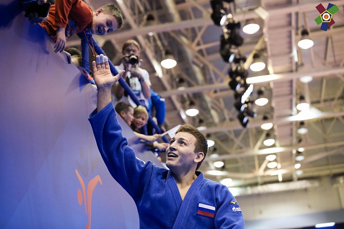 В поединке за награду победил Дубину