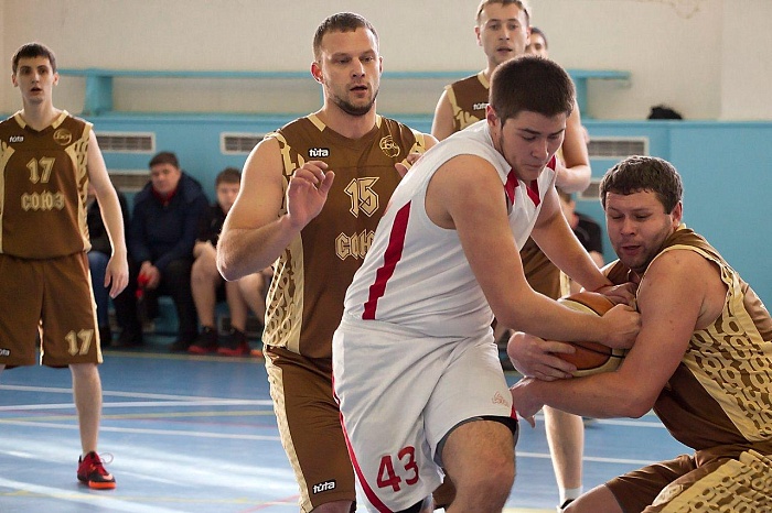 Фото Александра ЗЫРЯНОВА