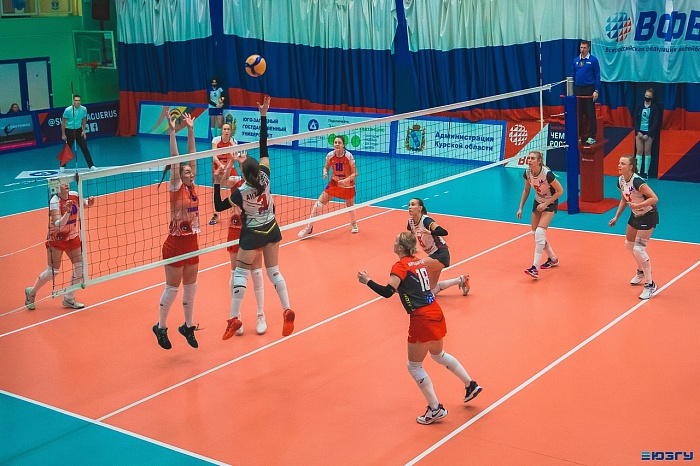 Шансы победить у тюменок были